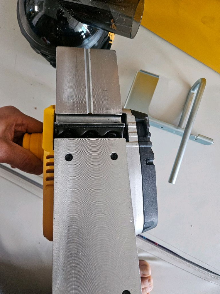 DCP580 디월트 무선대패 이미지