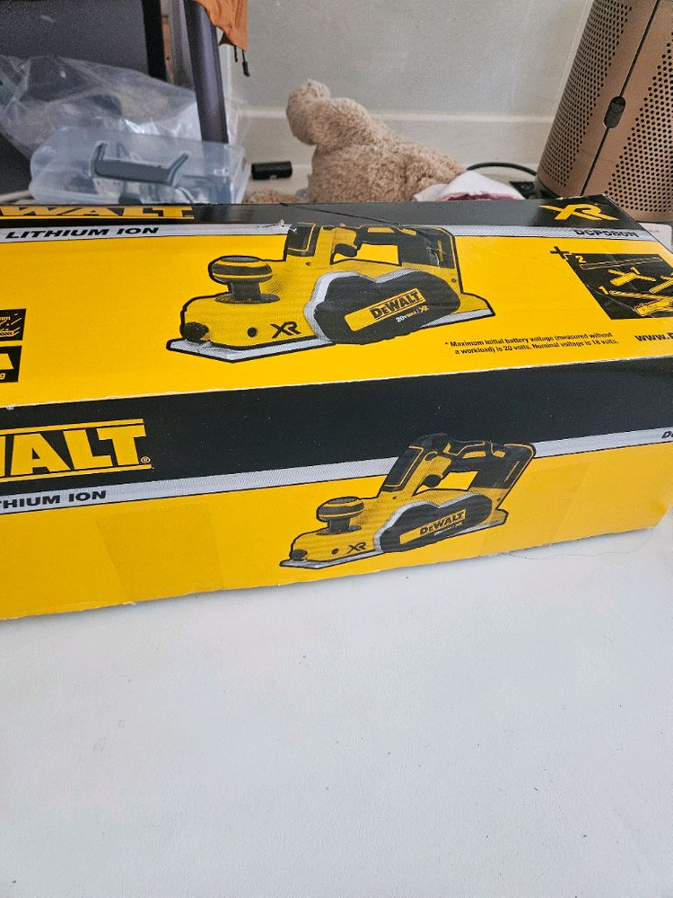 DCP580 디월트 무선대패 이미지