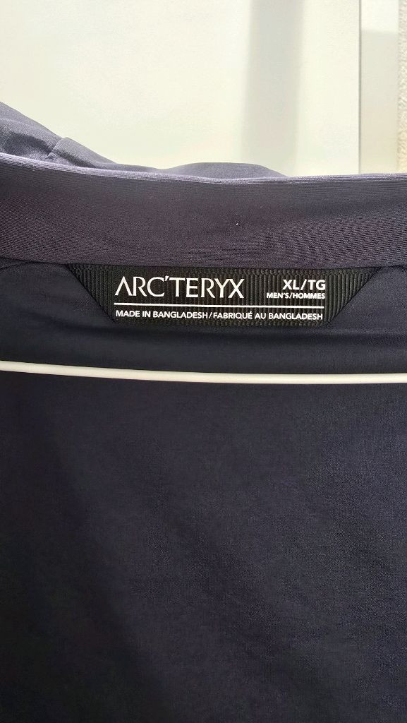 아크테릭스 아톰 헤비웨이트 XL 블랙사파이어 이미지