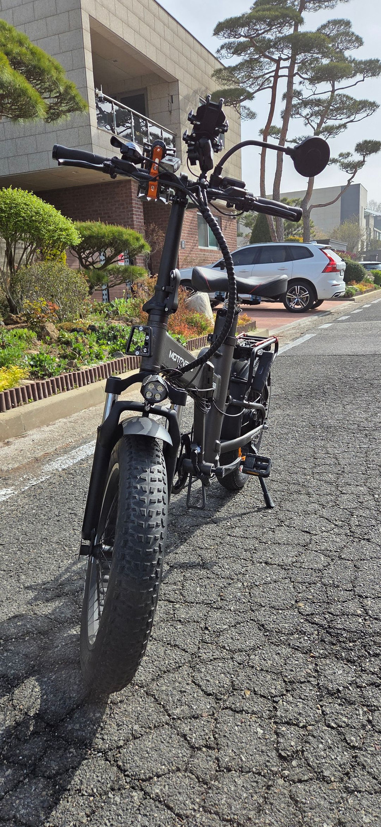 접이식 전기자전거 이미지