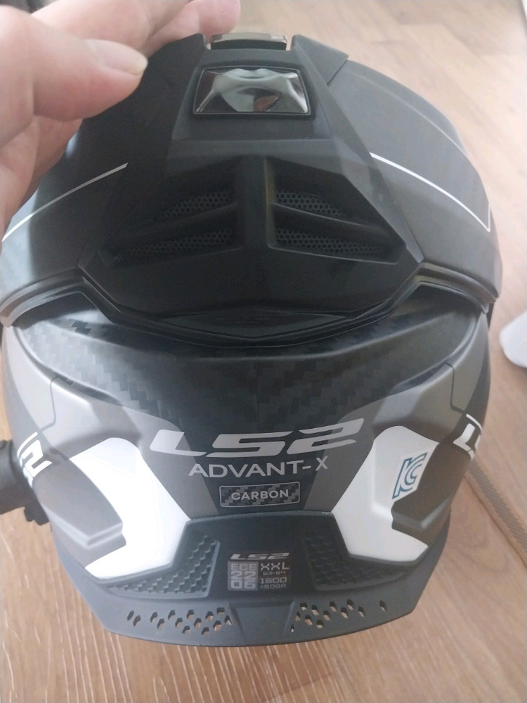 ls2 ff901 풀카본 이미지