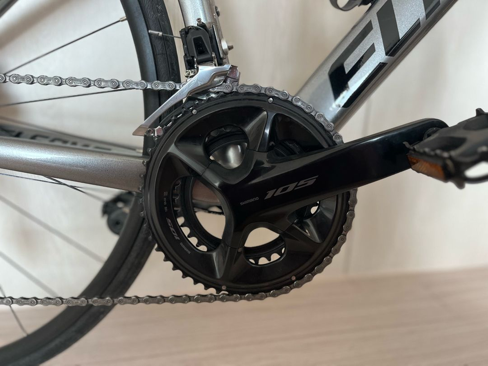 엘파마 105에어로 로드 자전거 +속도계 판매/대차 이미지