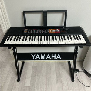 야마하 디지털 피아노 F51 이미지