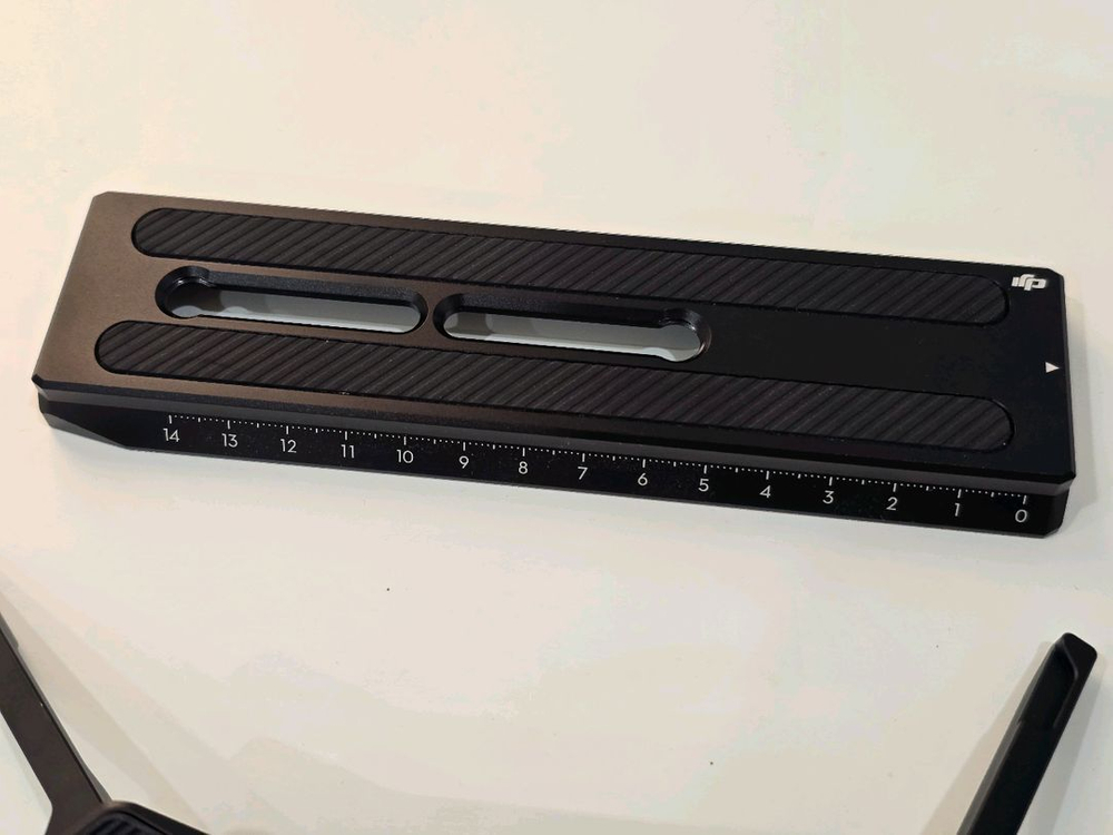 정가 약 130 만원,맨프로토 비디오헤드, 비디오삼각대, 영상 삼각대,유압식헤드 이미지