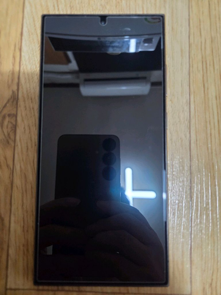 갤럭시 S24 울트라 SS급 256G 정상해지 공기기 이미지