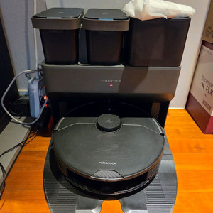 로보락 S7 MaxV Ultra 로봇청소기 풀박스 이미지