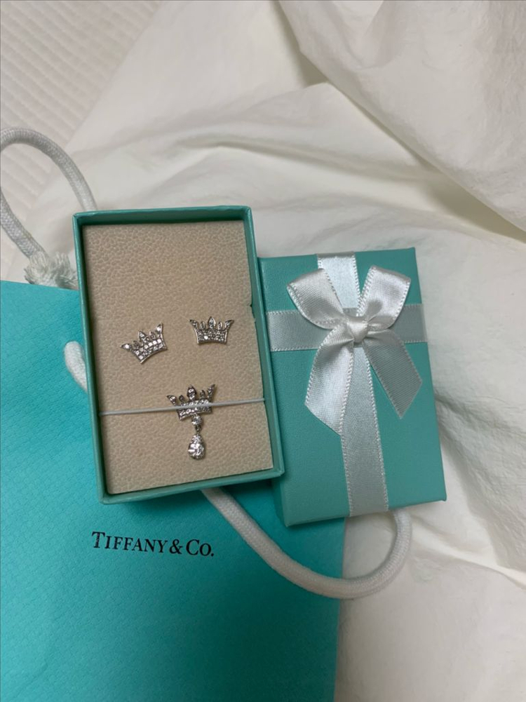 거의 금 가격 14k 제이에스티나 팬던트 귀걸이 세트 이미지