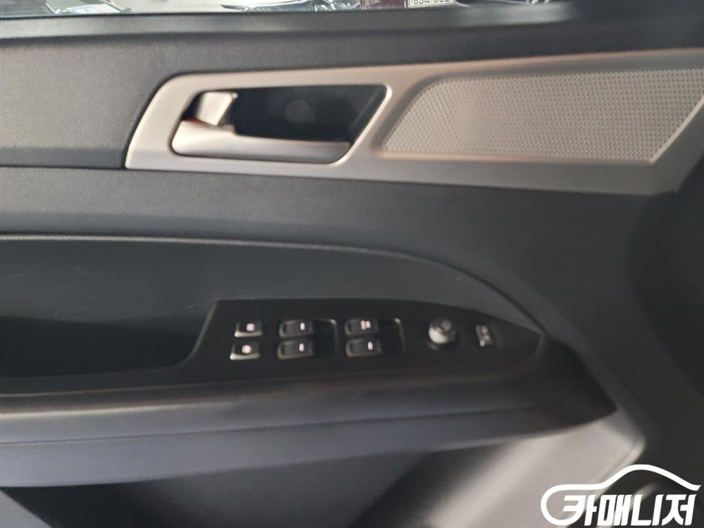 [KG모빌리티(쌍용) ]렉스턴 스포츠 칸 디젤 2.2 4WD 프로페셔널 X #불경기세일 이미지