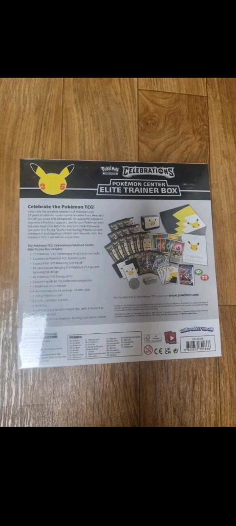 포켓몬카드 북미 영문판 25주년 기념 ETB (포켓몬센터 버전) 이미지