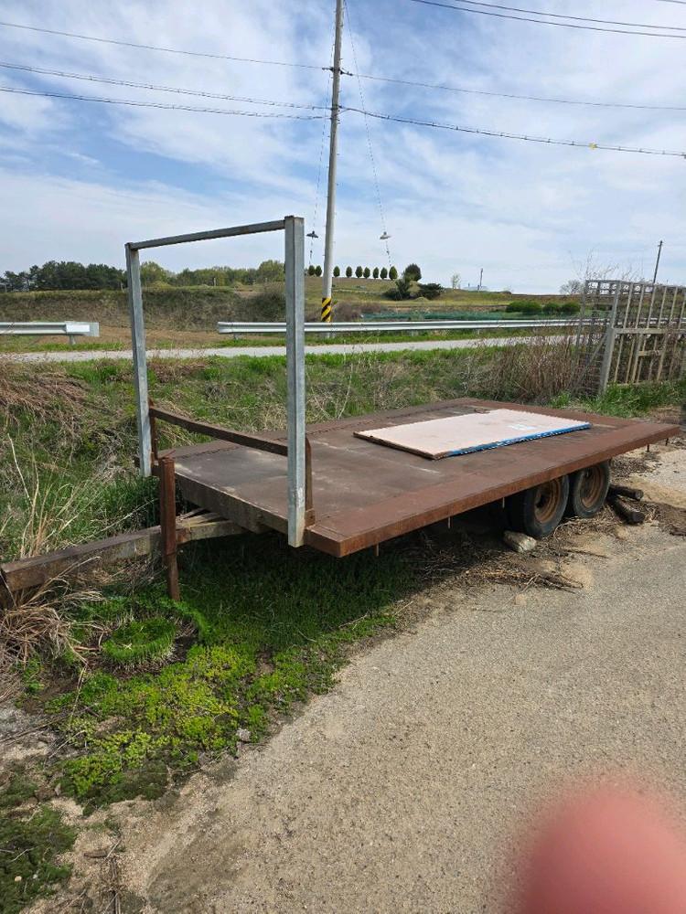 중고추레라 215x380 이미지