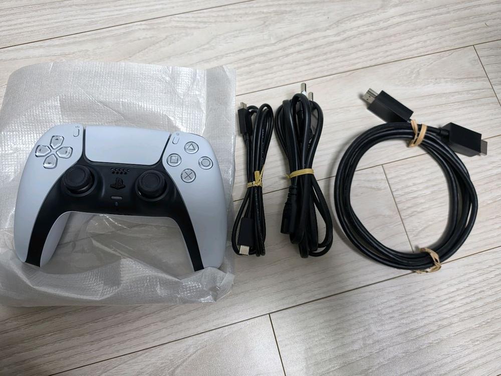 ps5 슬림 디스크 2118 최신공정 팝니다. 이미지