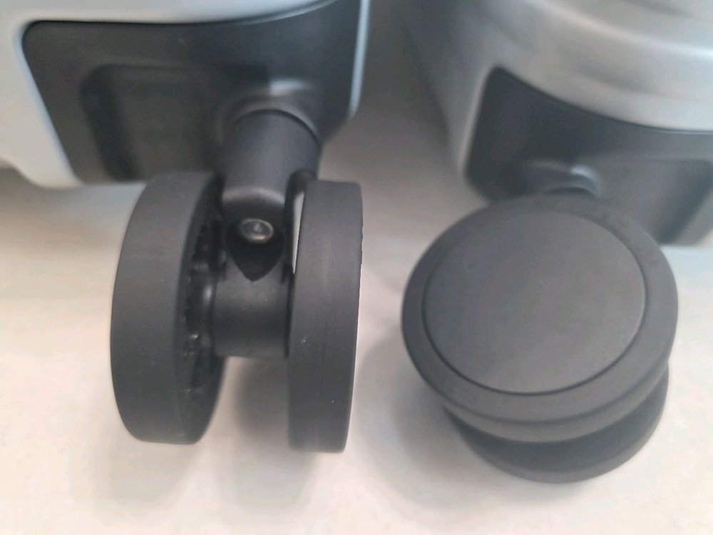 내셔널지오그래픽 18인치 기내용 캐리어 실버 이미지