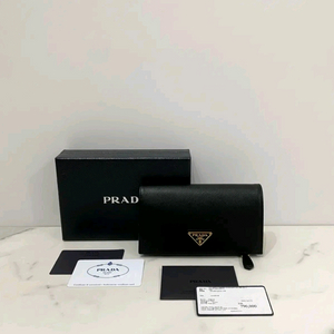 프라다 라지 사피아노 레더 삼각로고 월렛 지퍼 장지갑 1ML009 이미지