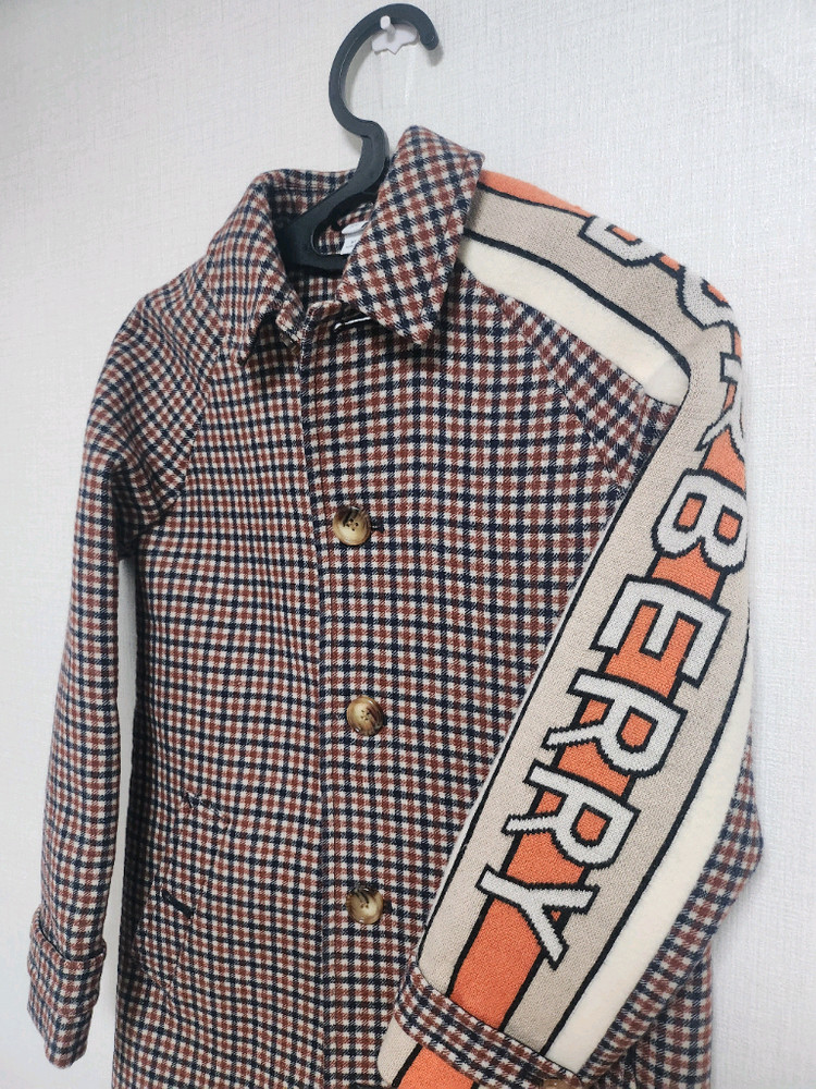 정품.신상.새상품) 8y 버버리 키즈 코트 100% 울코트 이미지