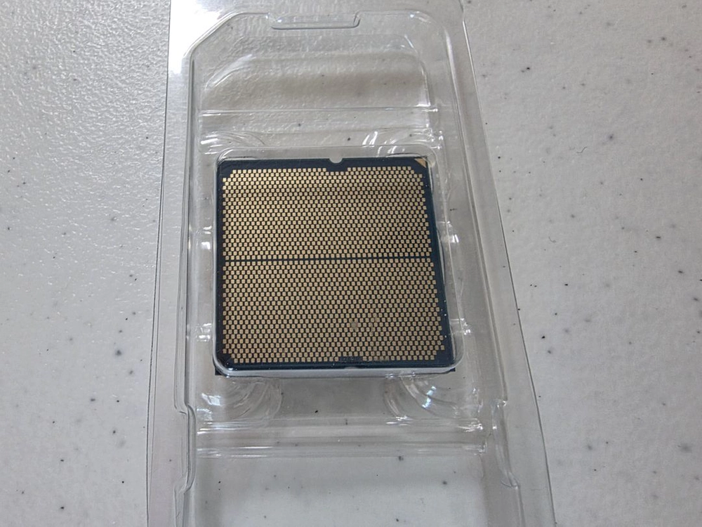 AMD 라이젠5-5세대 8400F (피닉스) 이미지
