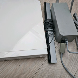 닌텐도위 wii 본체 센서바 전원 아답터 이미지
