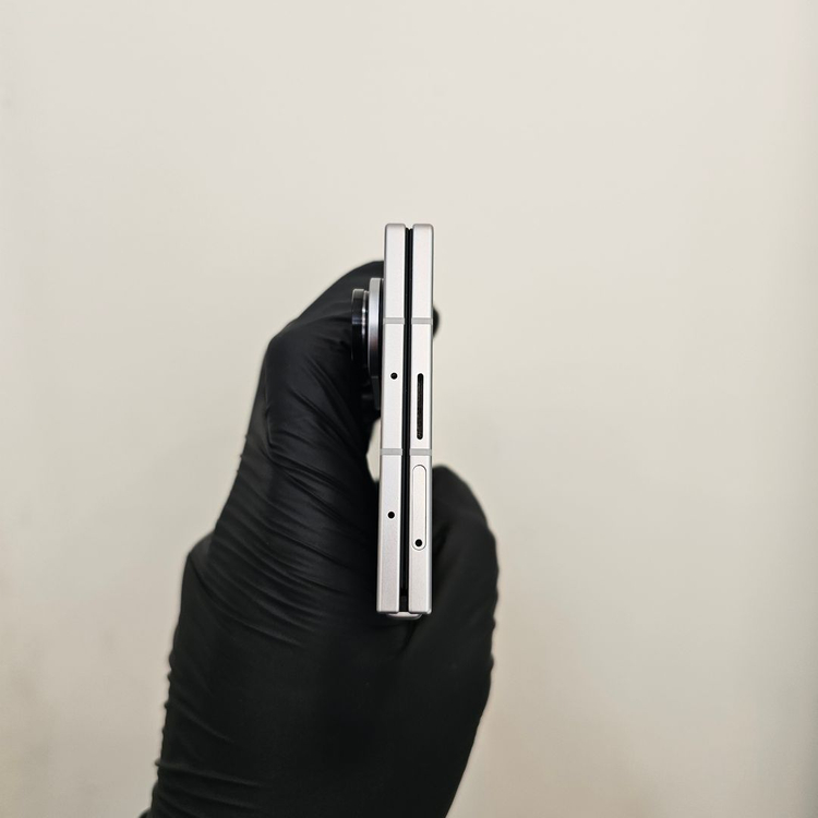 갤럭시Z폴드7 256기가 실버 (무잔상) / 0411 이미지