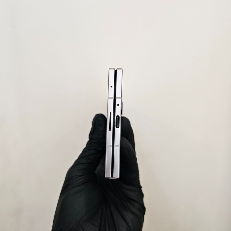 갤럭시Z폴드7 256기가 실버 (무잔상) / 0411 이미지