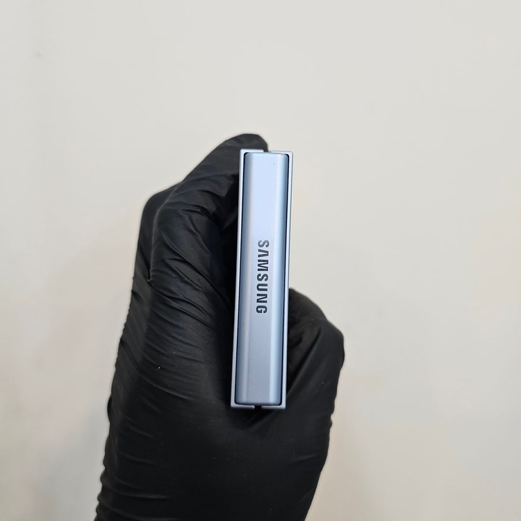 갤럭시Z플립6 256기가 블루 (무잔상) / 0411 이미지