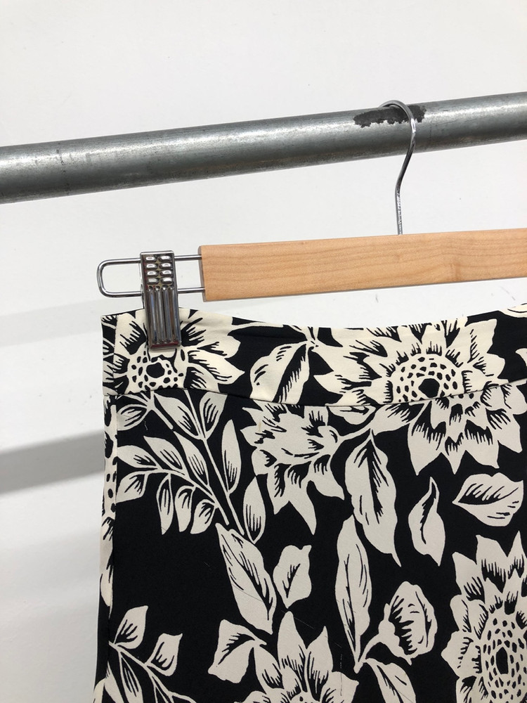 띠어리 실크 플라워 스커트 55-66 이미지