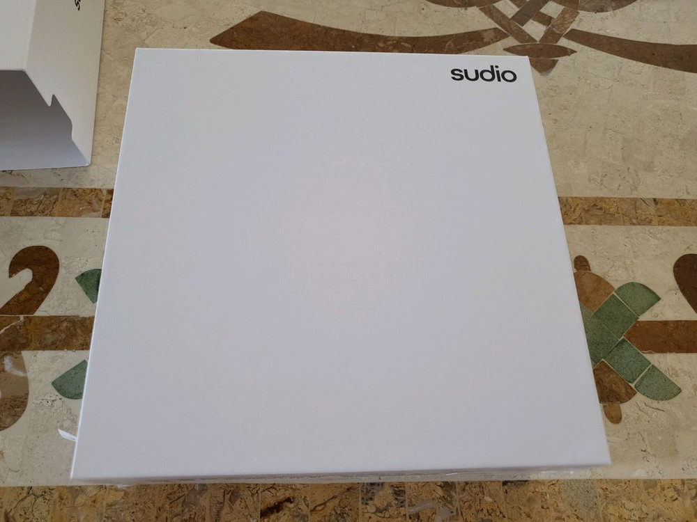 sudio F2 블루투스 스피커 이미지