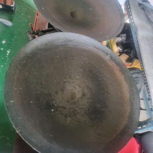 무쇠 솥뚜껑 65센티 이미지