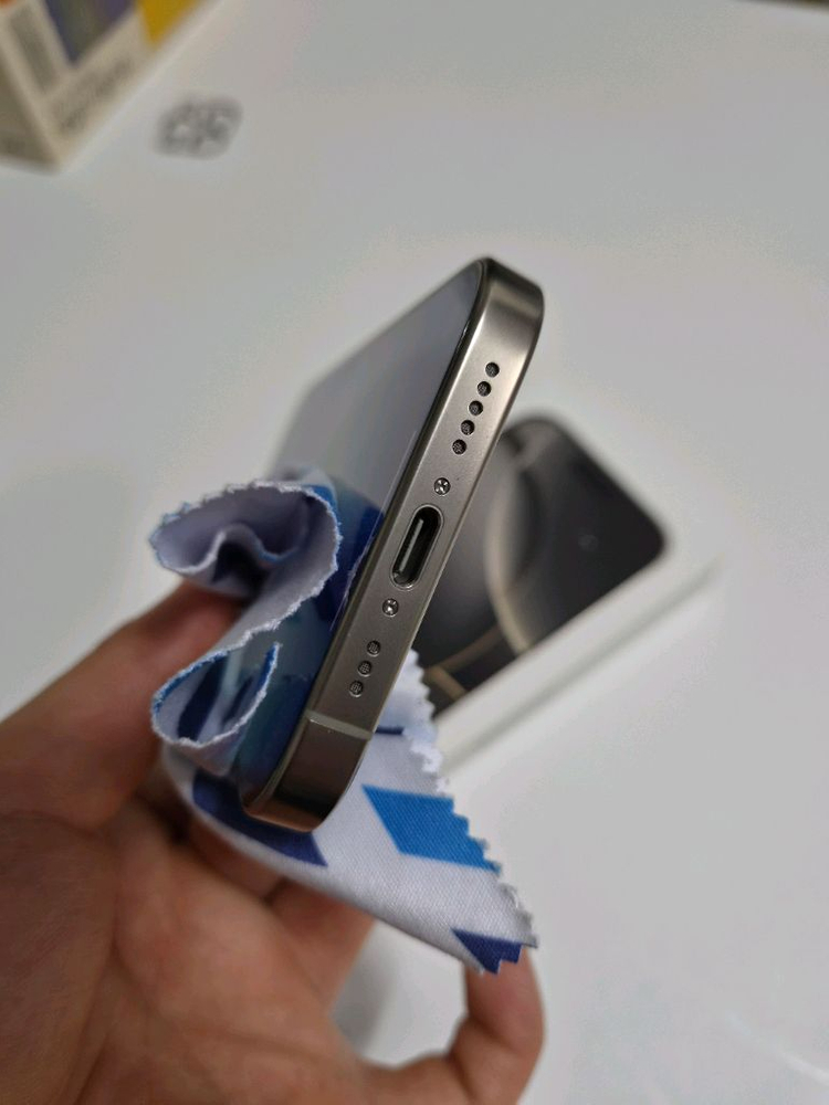 아이폰 16프로 256GB 배터리 효율 100% 사이클 수 16 이미지