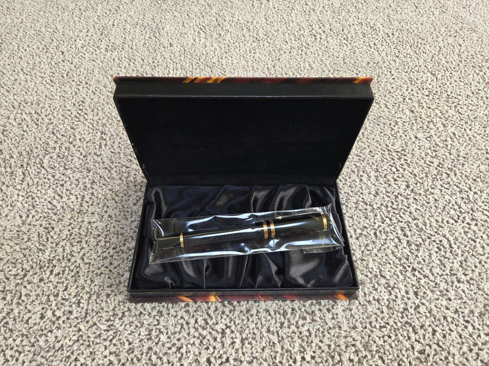 몽블랑 작가시리즈 도스토예프스키 B 만년필 이미지