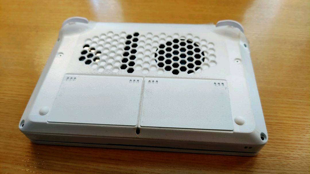 GPD WIN MINI 7840U 64G 2TB 화이트 커스텀 판매합니다 이미지