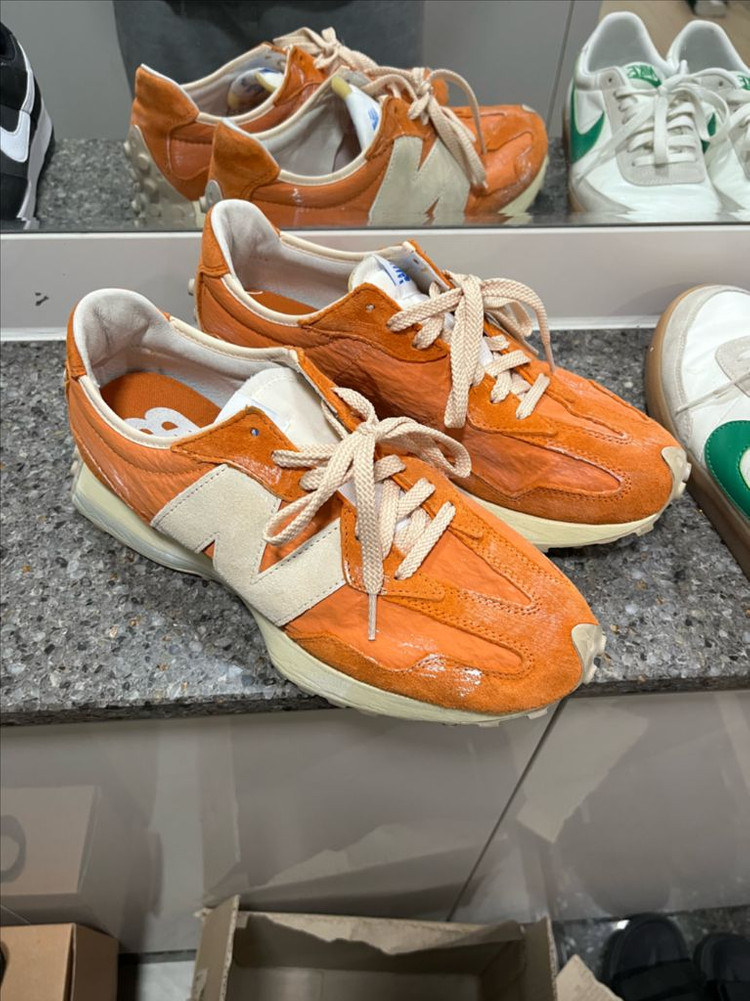 뉴발란스 327 빈티지오렌지 275 이미지