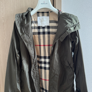 버버리 키즈 바람막이 12Y 이미지