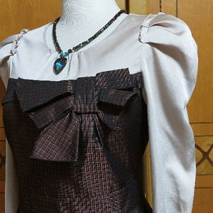 라인 브랜드 원피스 하객룩 스판 입니다 드라이크리닝 완료 하객룩 여성 봄 가을 여름 원피스플로럴 체크 원피 이미지