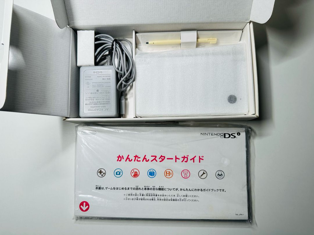닌텐도 DSi 화이트 박스셋 일판 우고메모 내장판 판매 (DSL, 3DS) 이미지