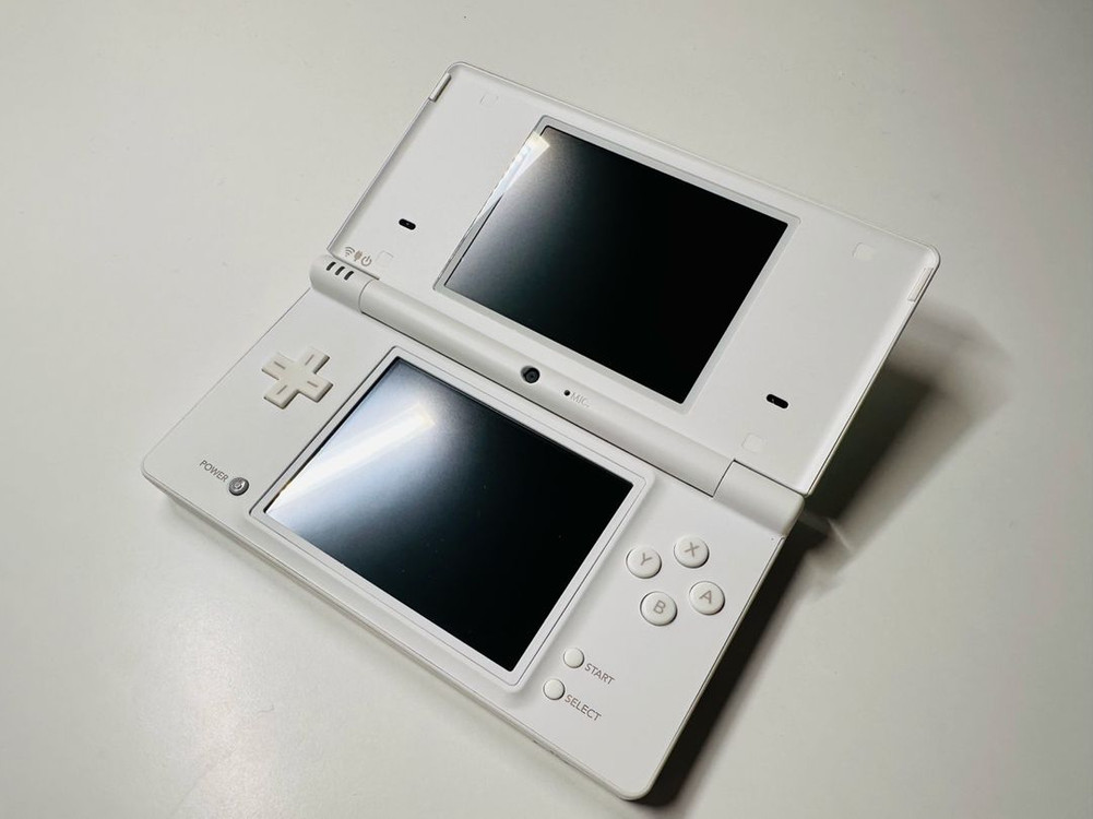 닌텐도 DSi 화이트 박스셋 일판 우고메모 내장판 판매 (DSL, 3DS) 이미지