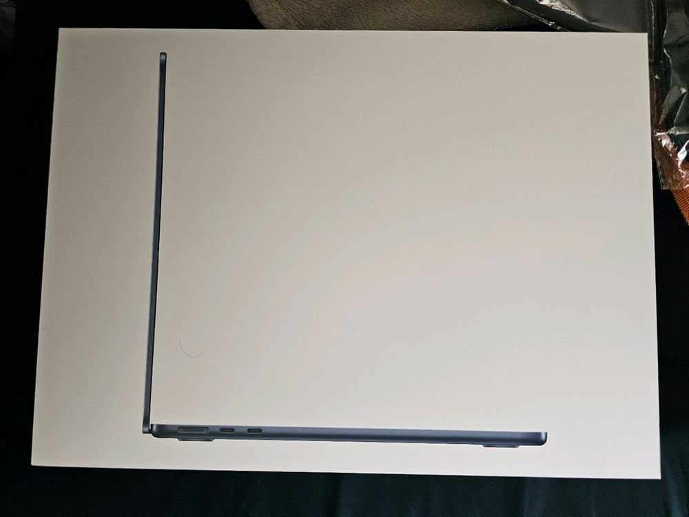 맥북에어 13 m5 미드나이트 기본 ram 16g ssd 512g 판매합니다. 이미지