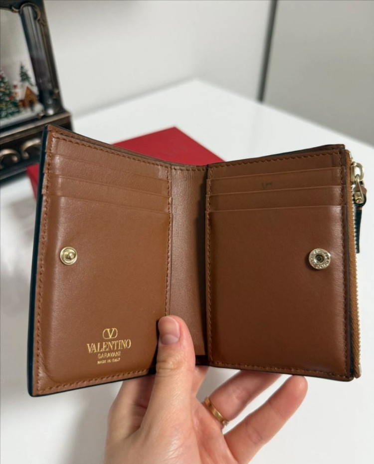 (정품) 발렌티노 V로고 반지갑 이미지