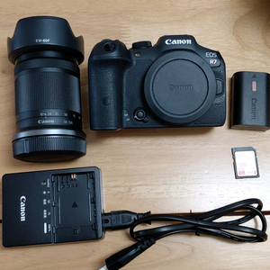 캐논 eos r7 18-150mm 줌렌즈 이미지