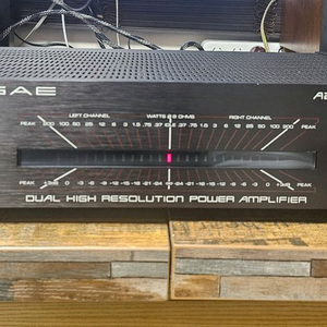 인켈 SAE A202 파워앰프 이미지