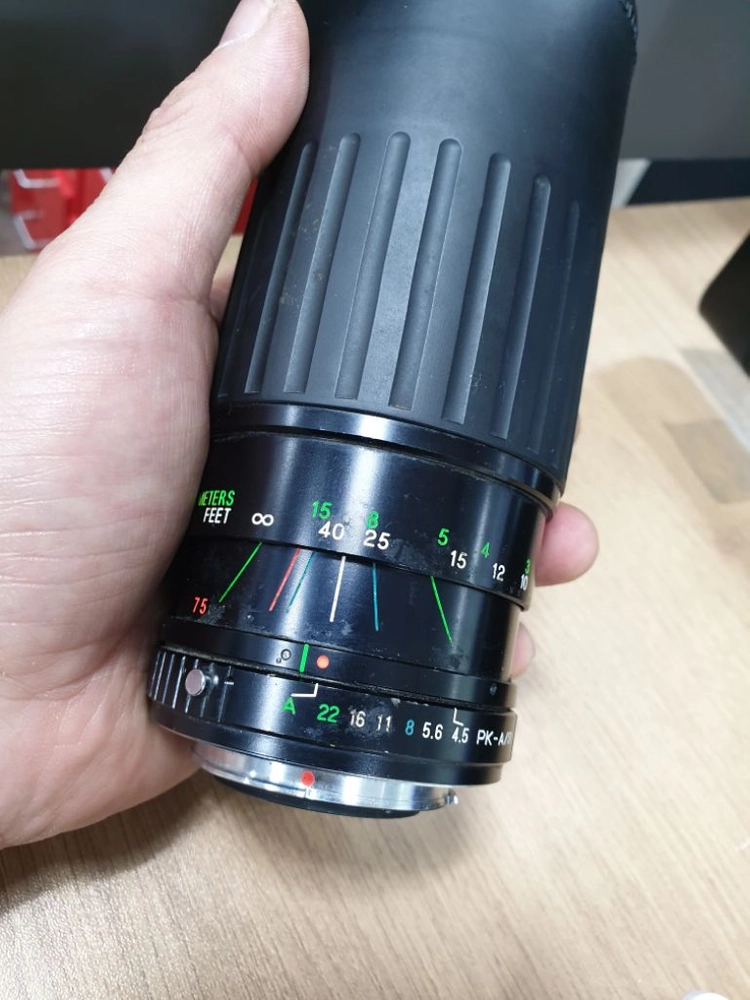필름 카메라 망원렌즈 이미지