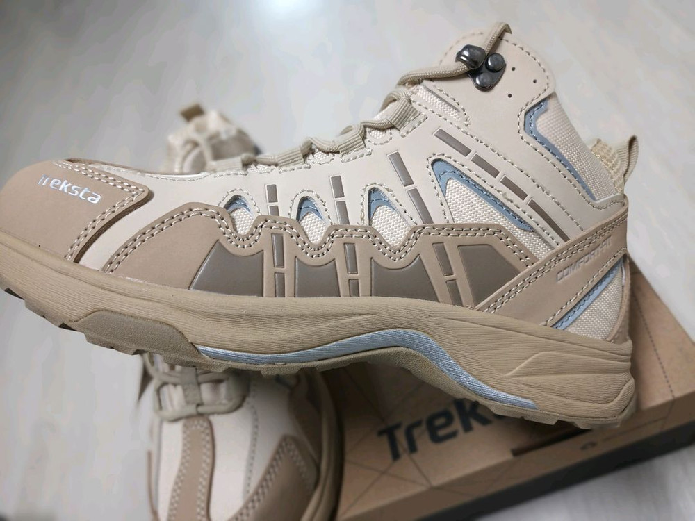 LP-251B 트렉스타 안전화 260 미끄럼방지 초경량 새제품 이미지