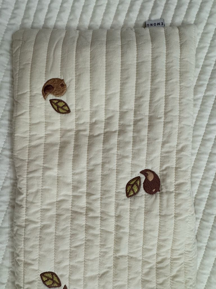 이몽 가슴안정 좁쌀 태열베개 6구획 100수 면 (신생아 모로반사 아기) 이미지