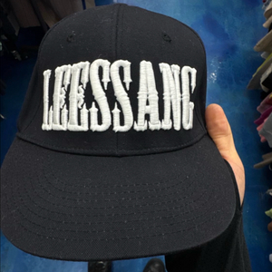 리쌍 스냅백 삽니다 이미지