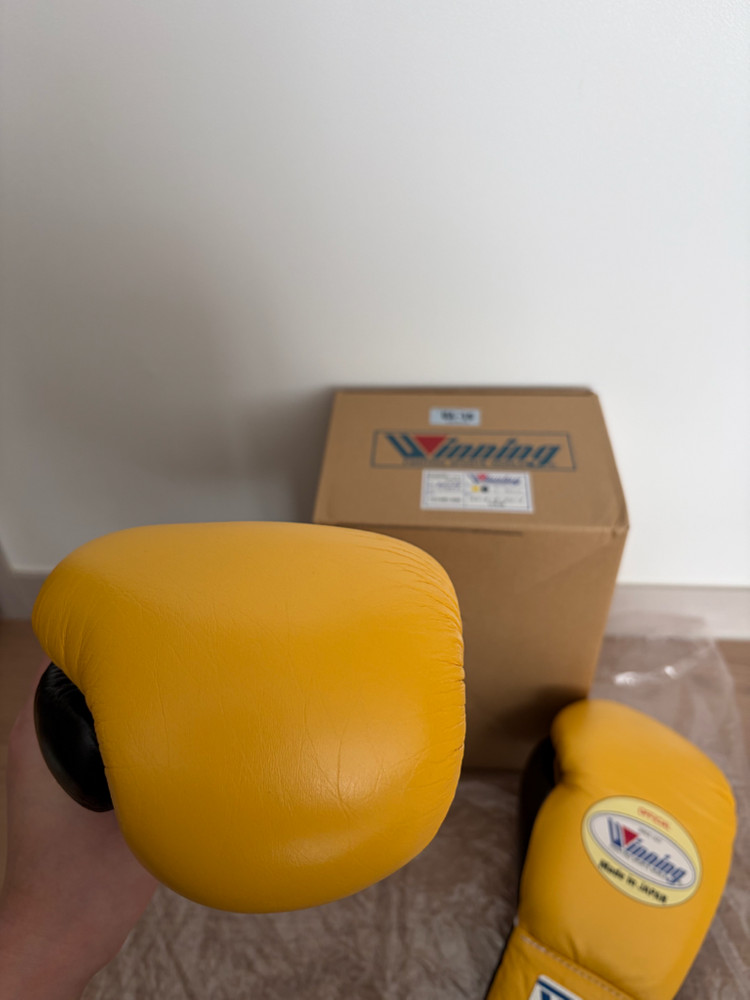 위닝 오피셜 커스텀 10온스 옐로우/검정 이미지