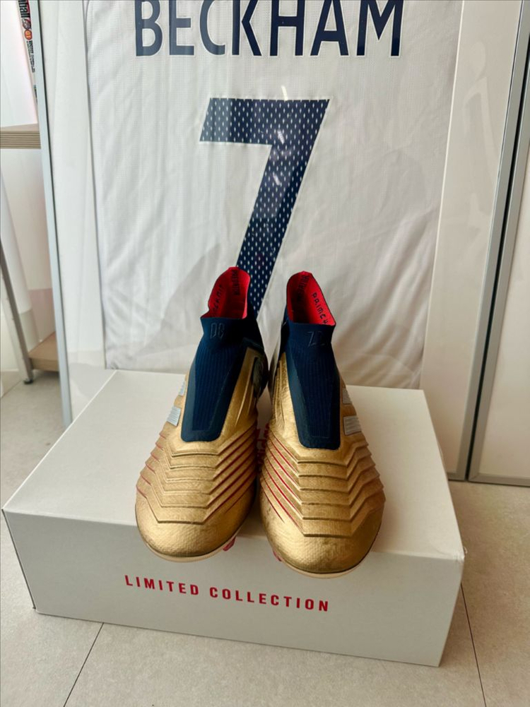 아디다스 지단베컴 한정판 축구화 270mm 새상품 (프레테터 25주년) 이미지