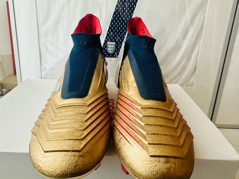 아디다스 지단베컴 한정판 축구화 270mm 새상품 (프레테터 25주년) 이미지