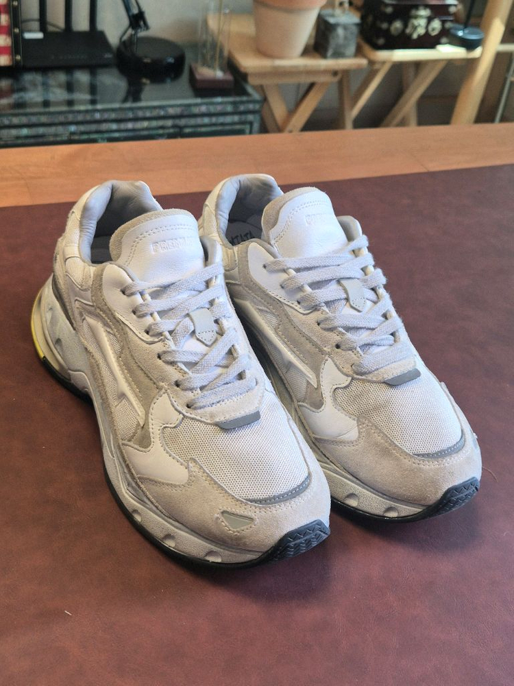 실착용3회 240-245(38) 정품 프리미아타 샤키화이트 유니섹스 이미지