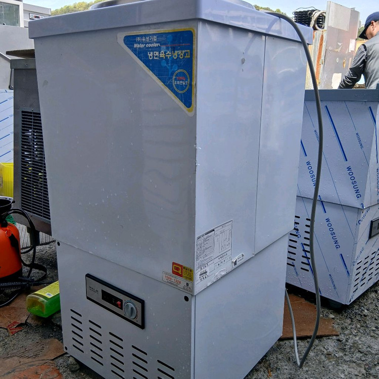 우성 육수 냉장고 3말 상태최상 187 이미지