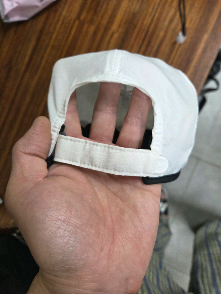 나이키 드라이핏 라파 테니스 코트 기능성 모자프리 이미지