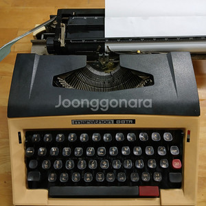 빈티지 타자기 이미지