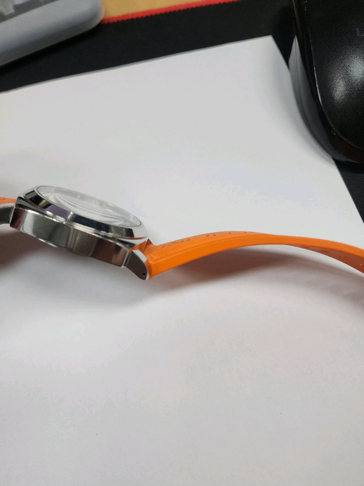 파네라이 루미노르 판매 이미지